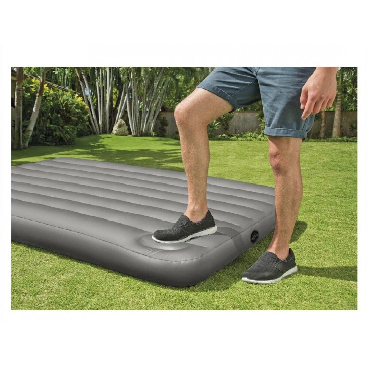 Materac do spania 99 x 191 x 25 cm Downy Twin z wbudowaną pompką nożną Intex Materac do spania 99 x 191 x 25 cm Downy Twin z wbudowaną pompką nożną Intex